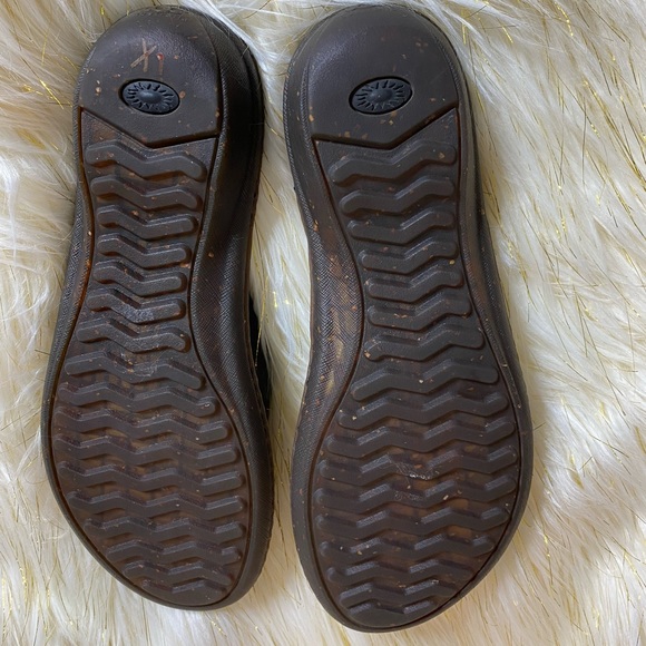 Ugg Australia leather sandals size 10 - Picture 9 of 9